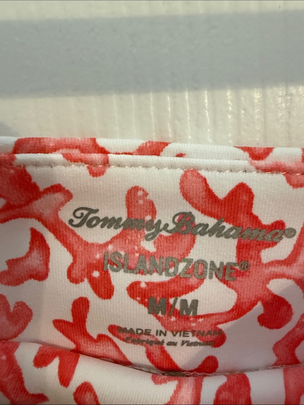 🏝️ EUC Tommy Bahama Island Zone White  Skort with Coral Print - Picture 2 of 5